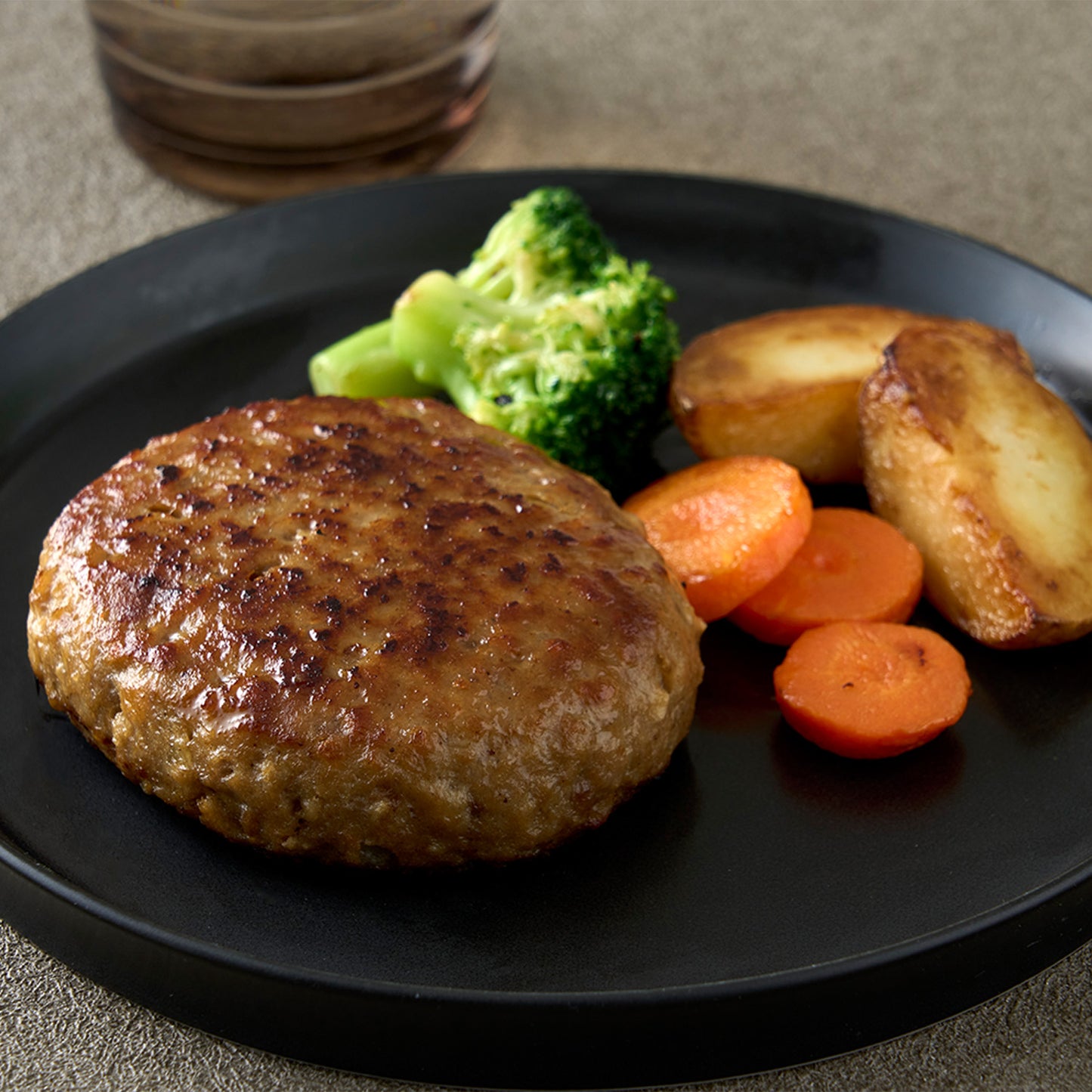 デリシーズ チーズインハンバーグ